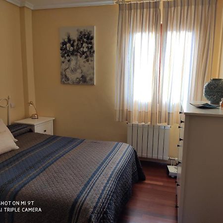 Apartamento En Complejo Residencial Rovacias Comillas Kültér fotó